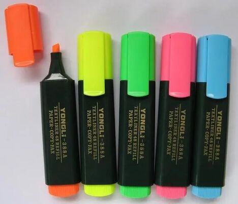 China Fluorescent Highlighter Pen Assembly Machine Manufacturer